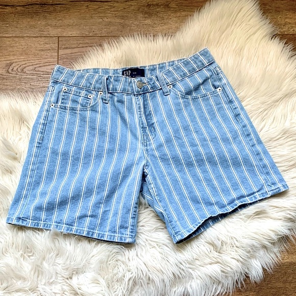 Denim 5” Short Gap - Picture 1 of 11